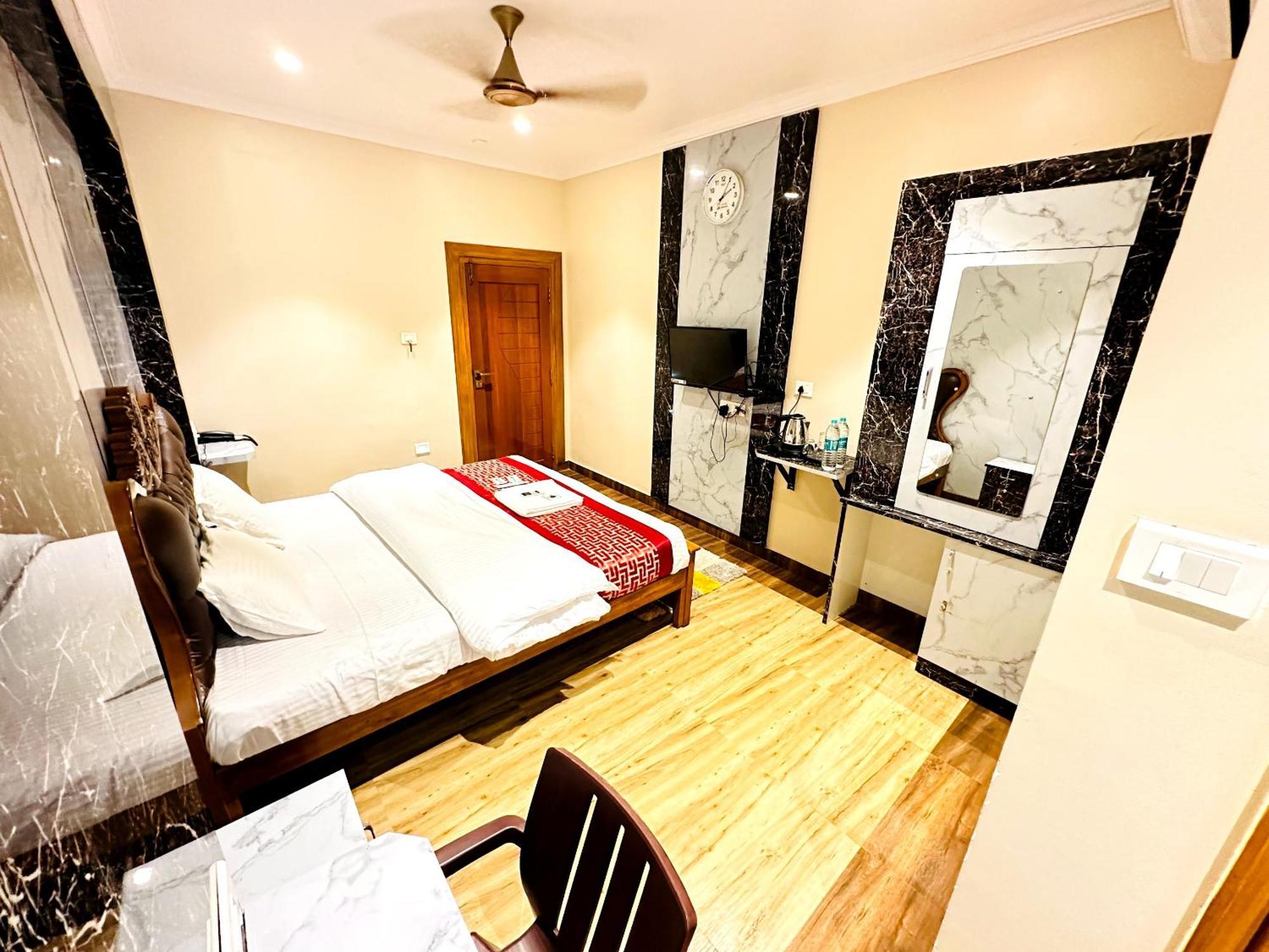 Ssk Malligai Residency Ramanathapuram Zimmer foto